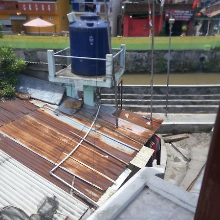 Jogja Backpacker Home Джокьякарта Экстерьер фото