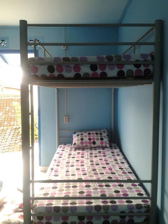 Jogja Backpacker Home Джокьякарта Экстерьер фото