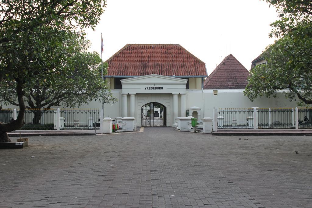 Jogja Backpacker Home Джокьякарта Экстерьер фото